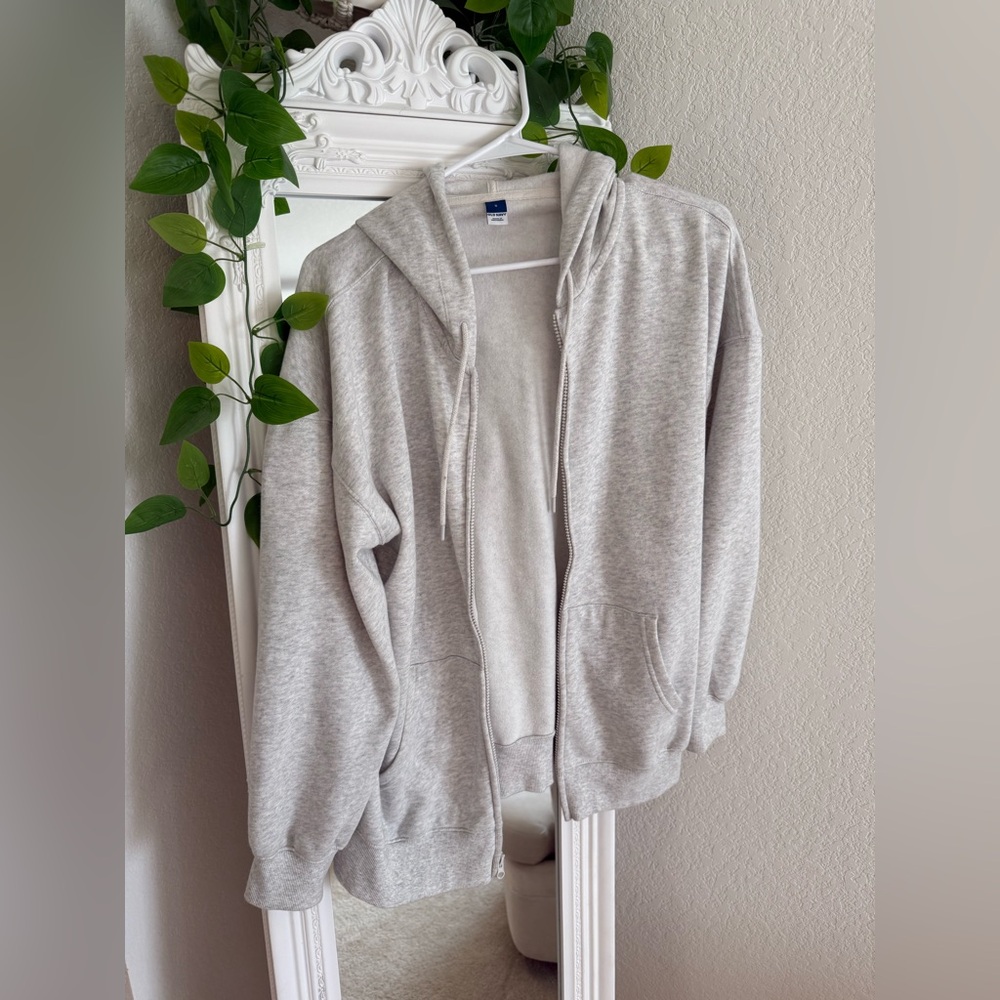 Old Navy women’s size small oversized zip hoodie